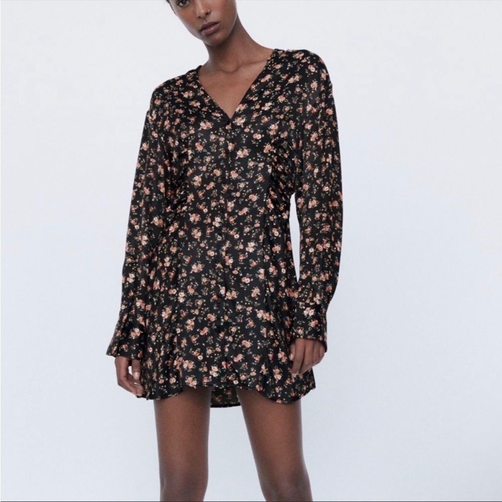Zara floral button down‎ dress